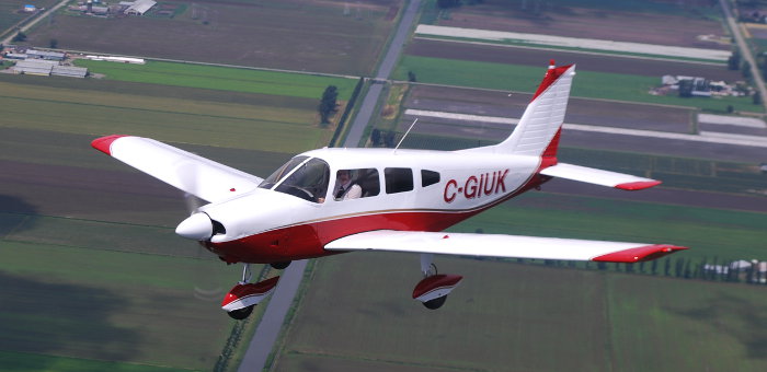 giuk 2012 700